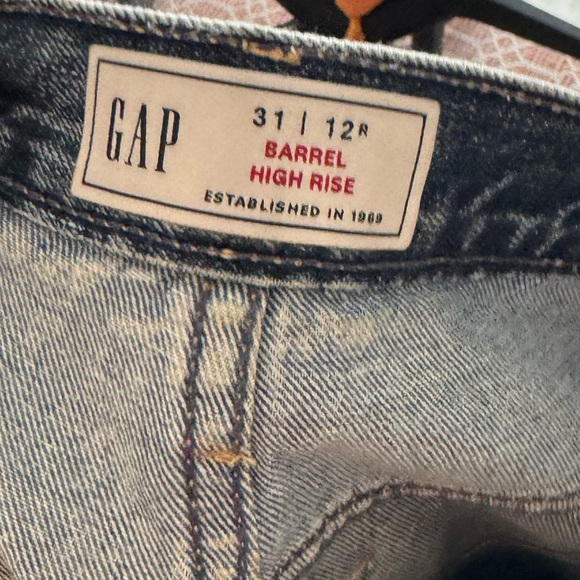GAP Blue Patchwork High Waisted Barrel Jeans - Picture 3 of 7